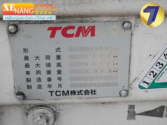 Xe nâng dầu TCM FD25T3