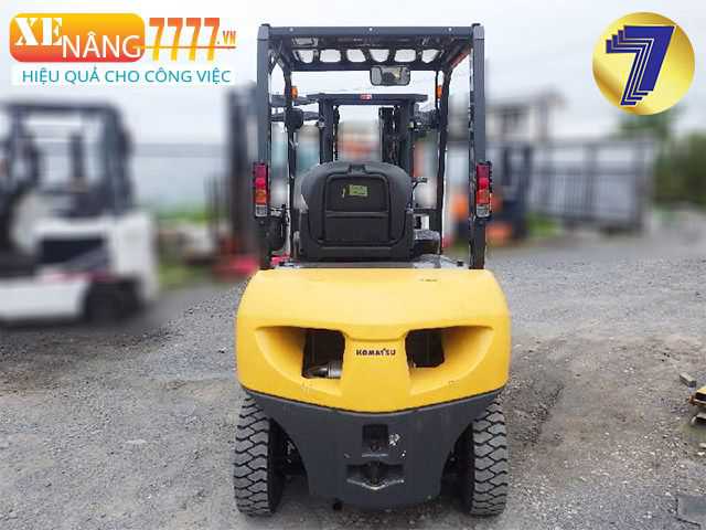 Xe nâng dầu KOMATSU FD25T-17