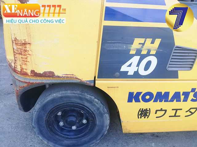 Xe nâng dầu KOMATSU FH40-1