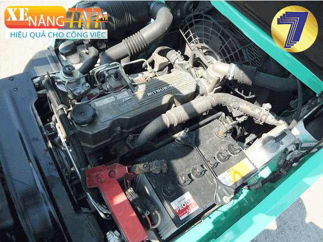Xe nâng dầu MITSUBISHI FD15T