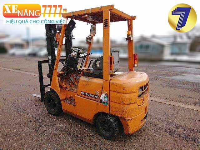 Xe nâng dầu MITSUBISHI FD18D