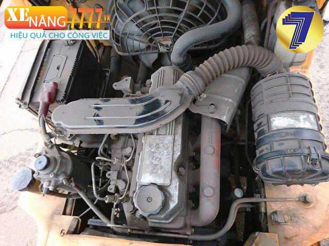 Xe nâng dầu MITSUBISHI FD18D