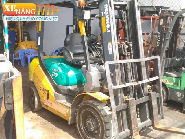 Xe nâng dầu KOMATSU FD20T-16