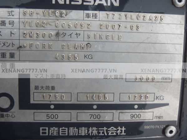 Xe nâng dầu NISSAN YL02A25