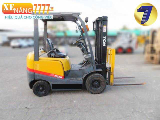 Xe nâng dầu TCM FD15T13