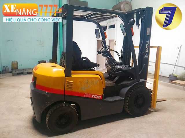 Xe nâng dầu TCM FD20C3