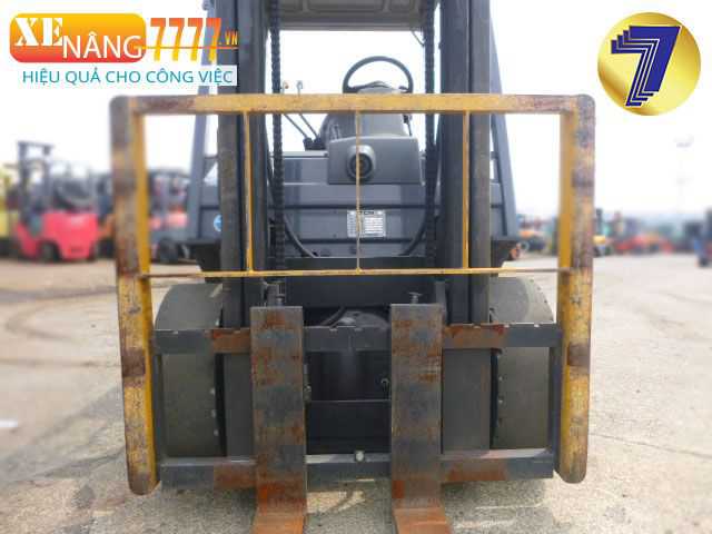 Xe nâng dầu TCM FD20T4