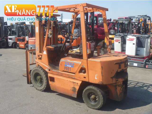 Xe nâng dầu TCM FD25Z2