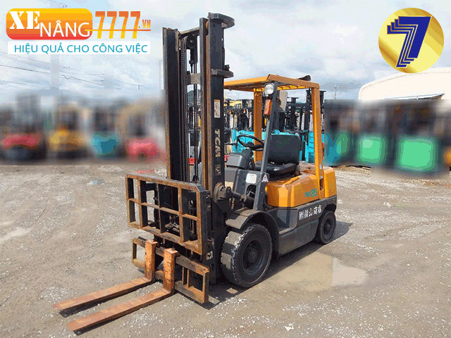 Xe nâng dầu TCM FD25Z6