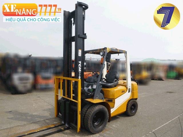 Xe nâng dầu TCM FD30T6