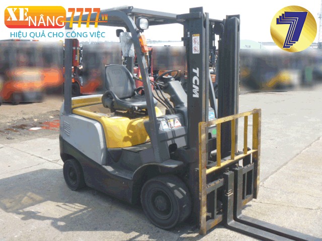 Xe nâng dầu TCM FHD15T3