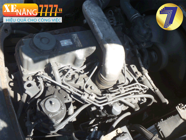 Xe nâng dầu TCM FHD25T3