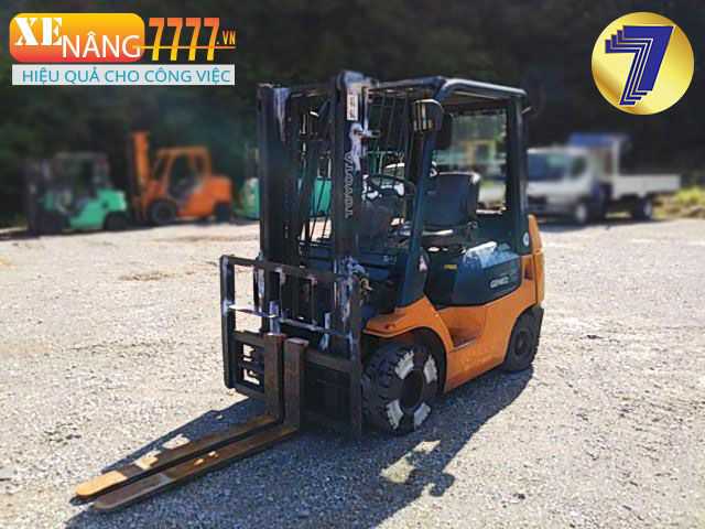 Xe nâng dầu TOYOTA 7FDK25