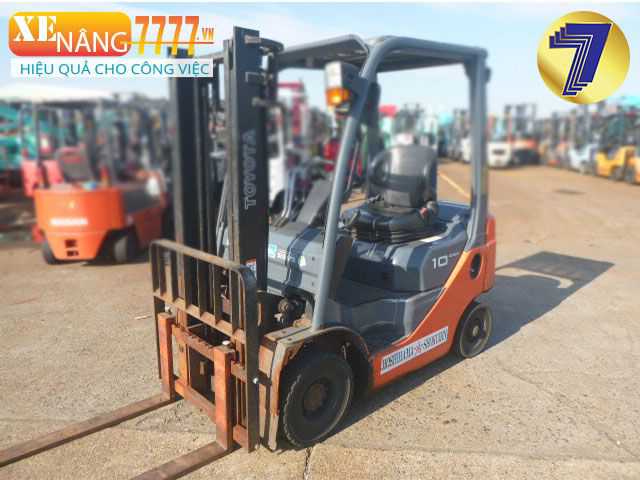 Xe nâng dầu TOYOTA 8FD10