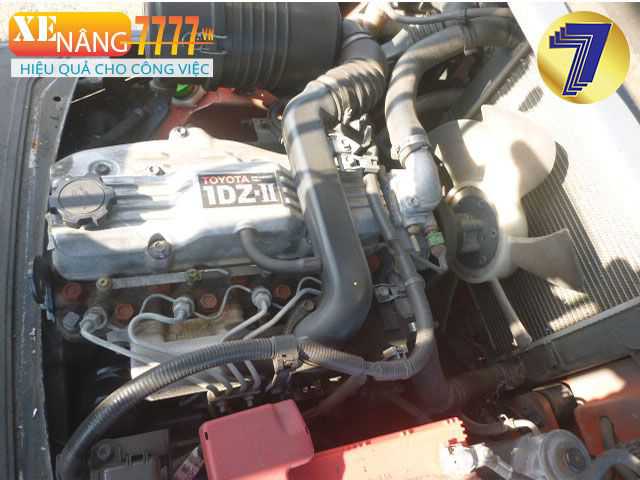Xe nâng dầu TOYOTA 8FD10