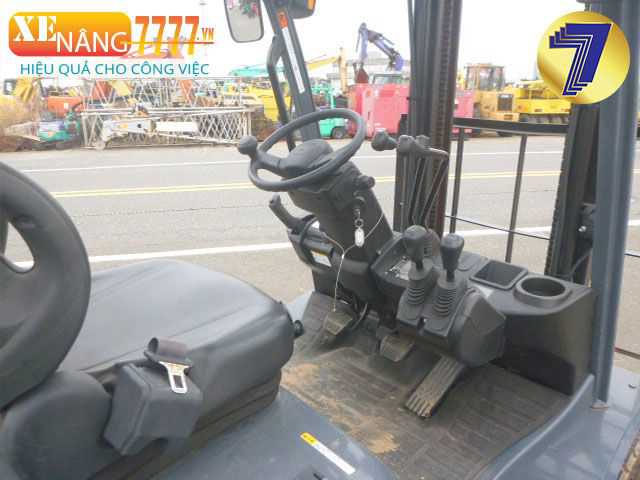 Xe Nâng Dầu TOYOTA 8FD20