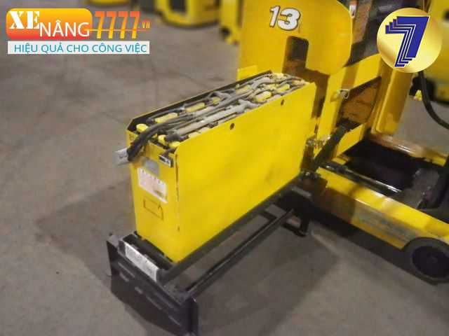 Xe nâng điện đứng lái KOMATSU FB13RS-15