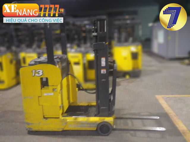 Xe nâng điện đứng lái KOMATSU FB13RS-15