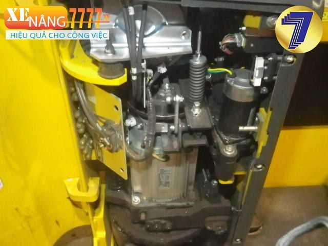 Xe nâng điện đứng lái KOMATSU FB13RS-15