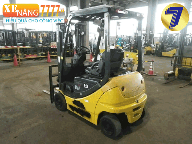 Xe nâng điện ngồi lái KOMATSU FB15-12