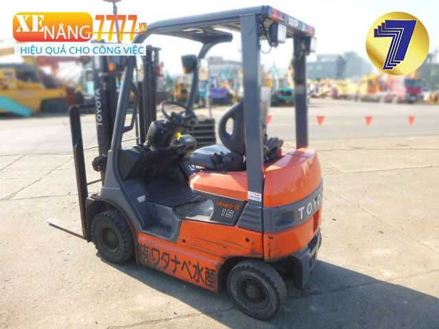 Xe nâng điện ngồi lái TOYOTA 7FB15