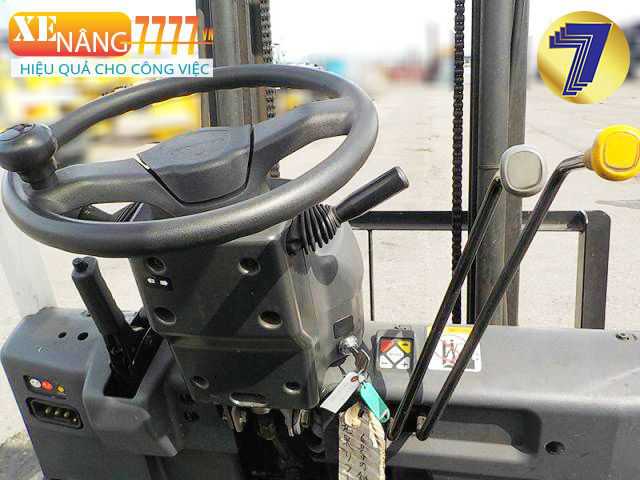 Xe nâng điện ngồi lái UNICARRIES FB15-8