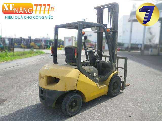 Xe nâng xăng KOMATSU FG25C-17